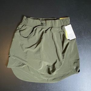 All in motion, women's athletic wear XS, dark green, skort, NWT